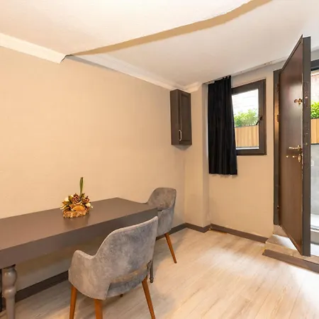 Lagertha Taksim Istanbul