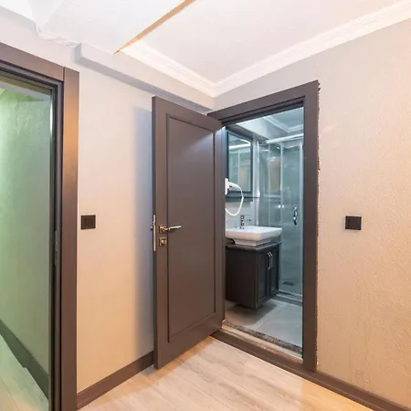 Hotel Lagertha Taksim *