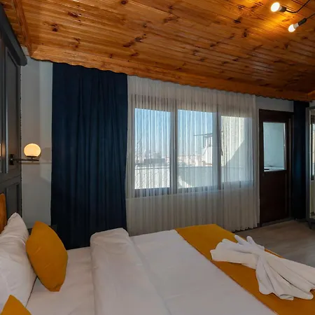 Lagertha Taksim Isztambul